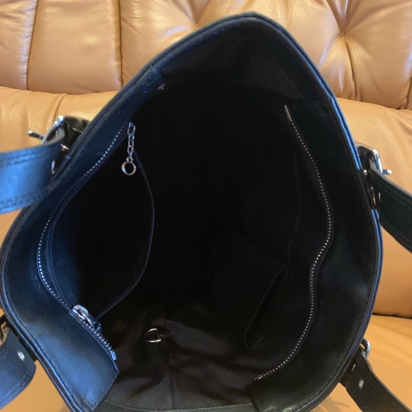 Slightly used coach bag - Picture 3 of 5